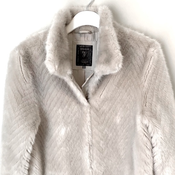 Guess size L faux fur 3/4 coat - Picture 7 of 16